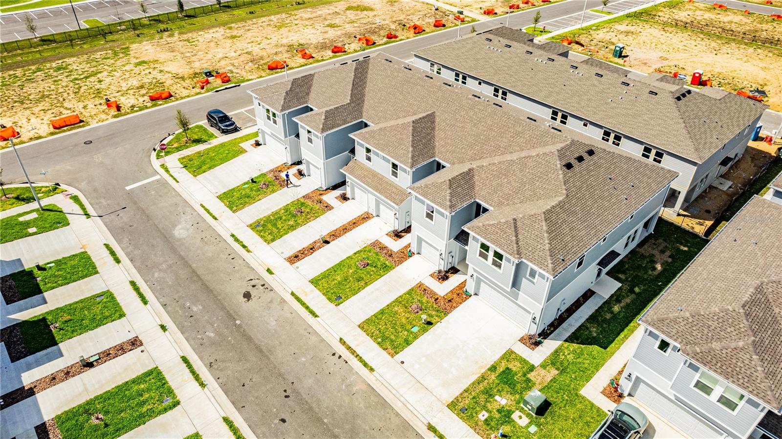 BRENTWOOD TH - Residential Lease