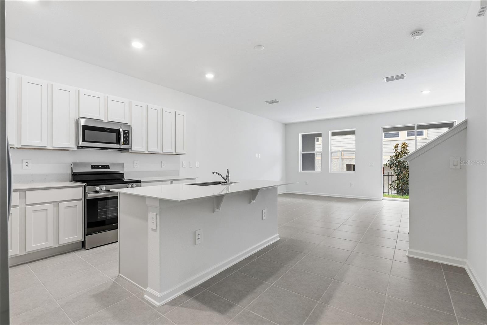 BRENTWOOD TH - Residential Lease