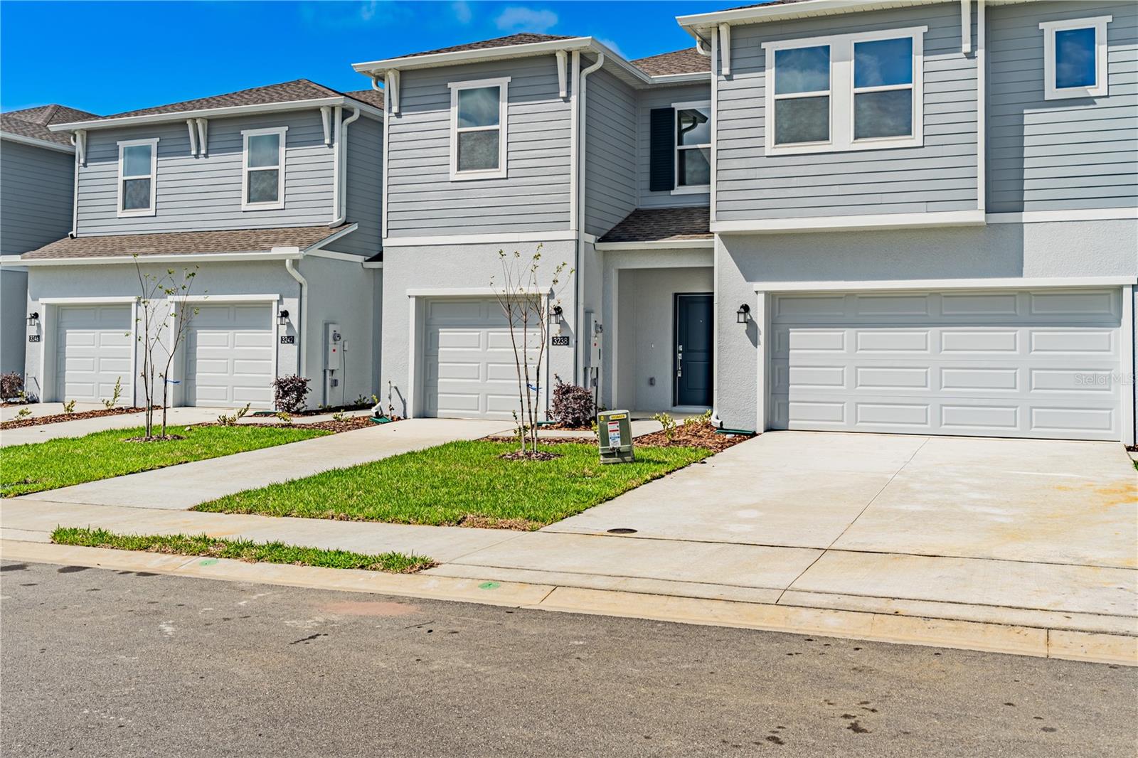 BRENTWOOD TH - Residential Lease