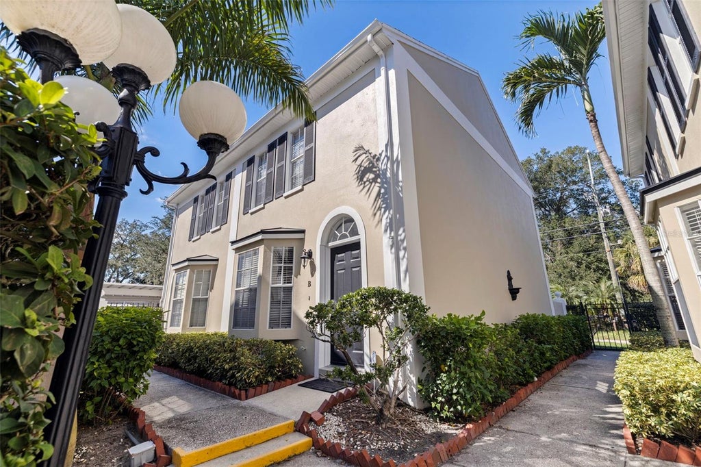 Photo of 2802 W Cleveland Street #B, Tampa, FL 33609 (MLS # TB8557922)