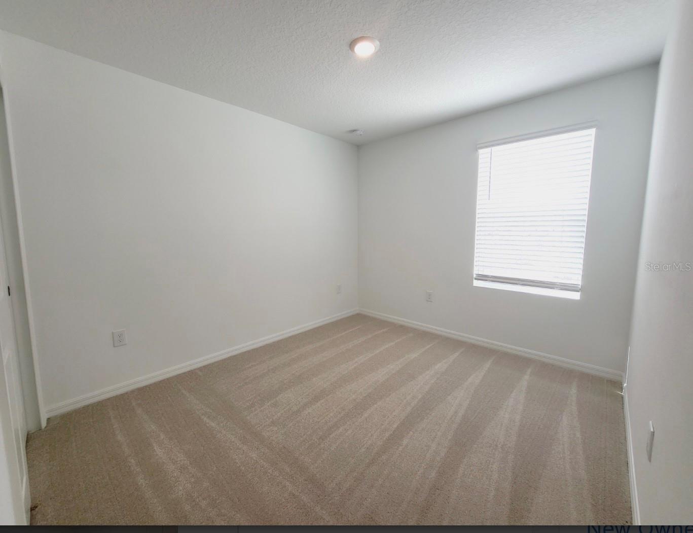 THE TOWNHOMES AT ANTHEM PARK - Residential Lease