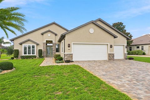 Photo of 9196 Palm Beach Drive, Brooksville, FL 34613 (MLS # W7887629)