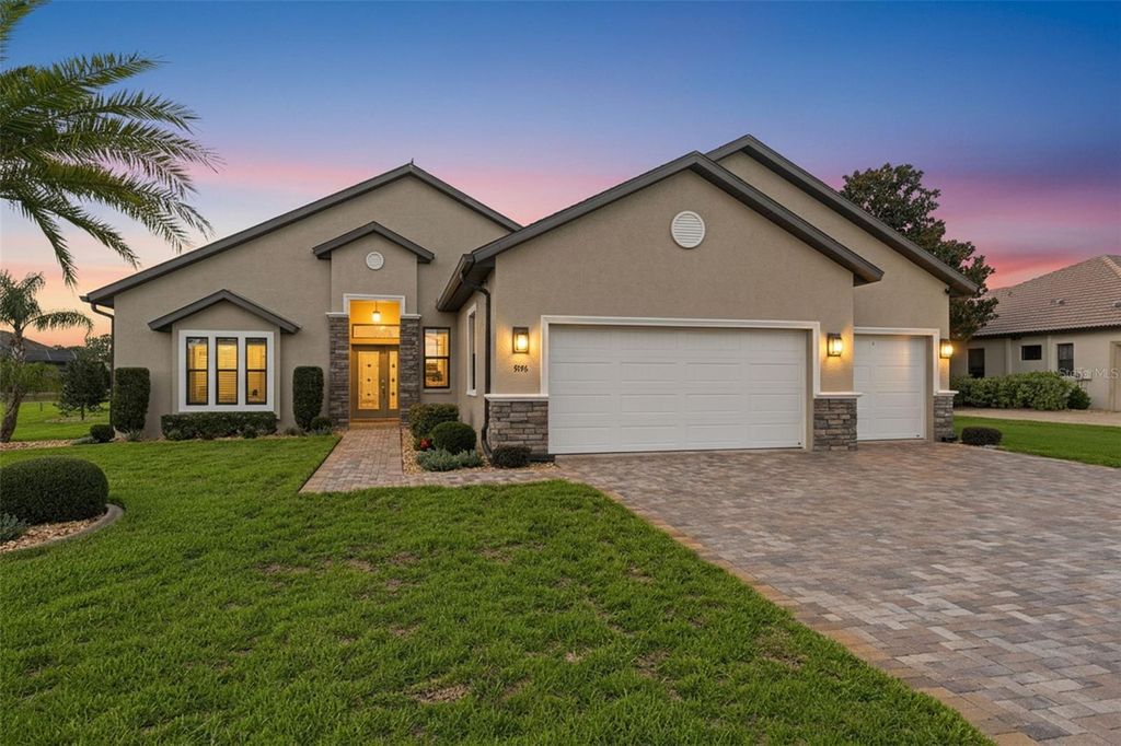 Photo of 9196 Palm Beach Drive, Brooksville, FL 34613 (MLS # W7887629)