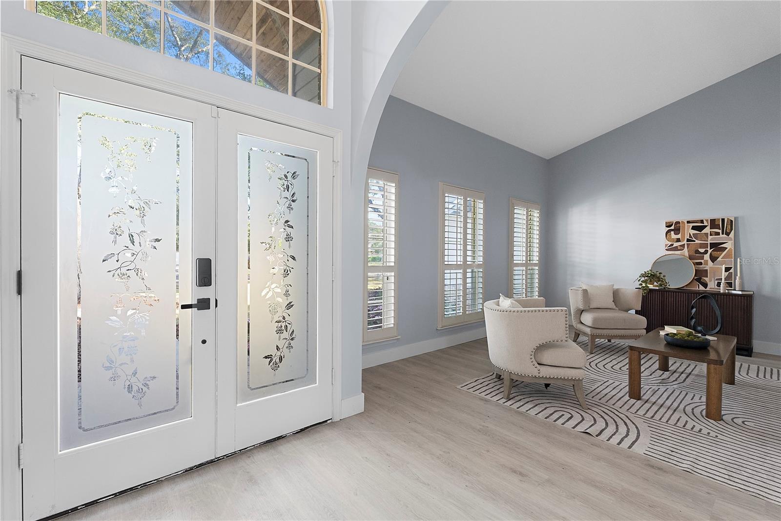 240 SHADY OAKS CIRCLE