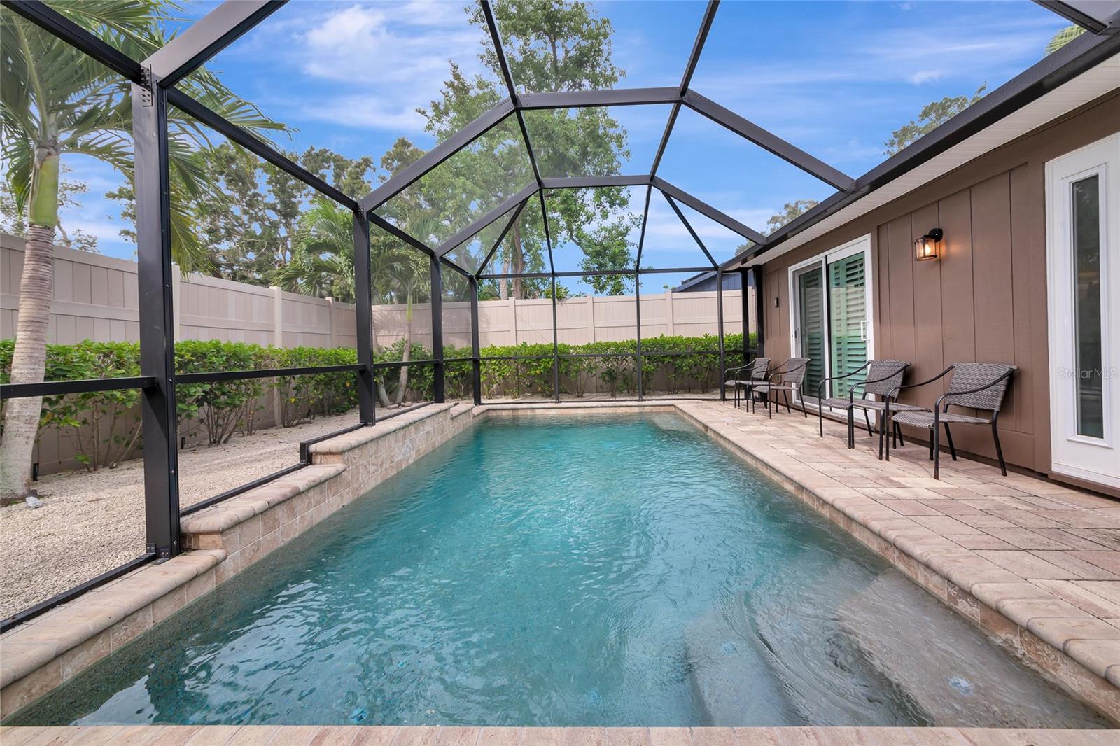 WOODPINE LAKE - Residential