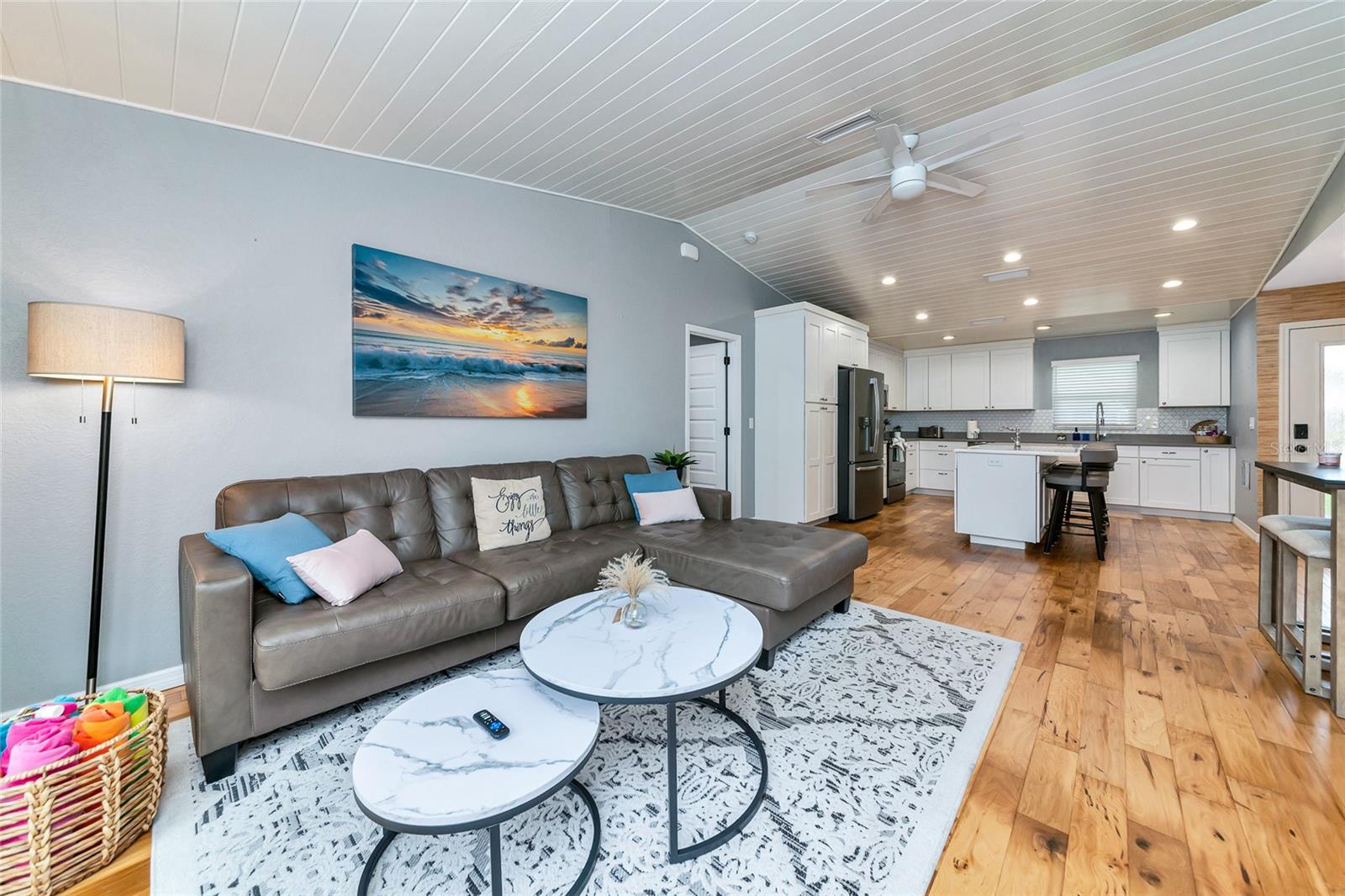 WOODPINE LAKE - Residential