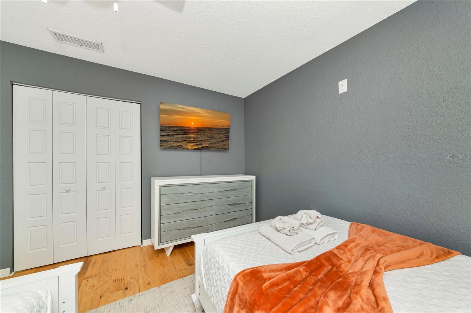 WOODPINE LAKE - Residential