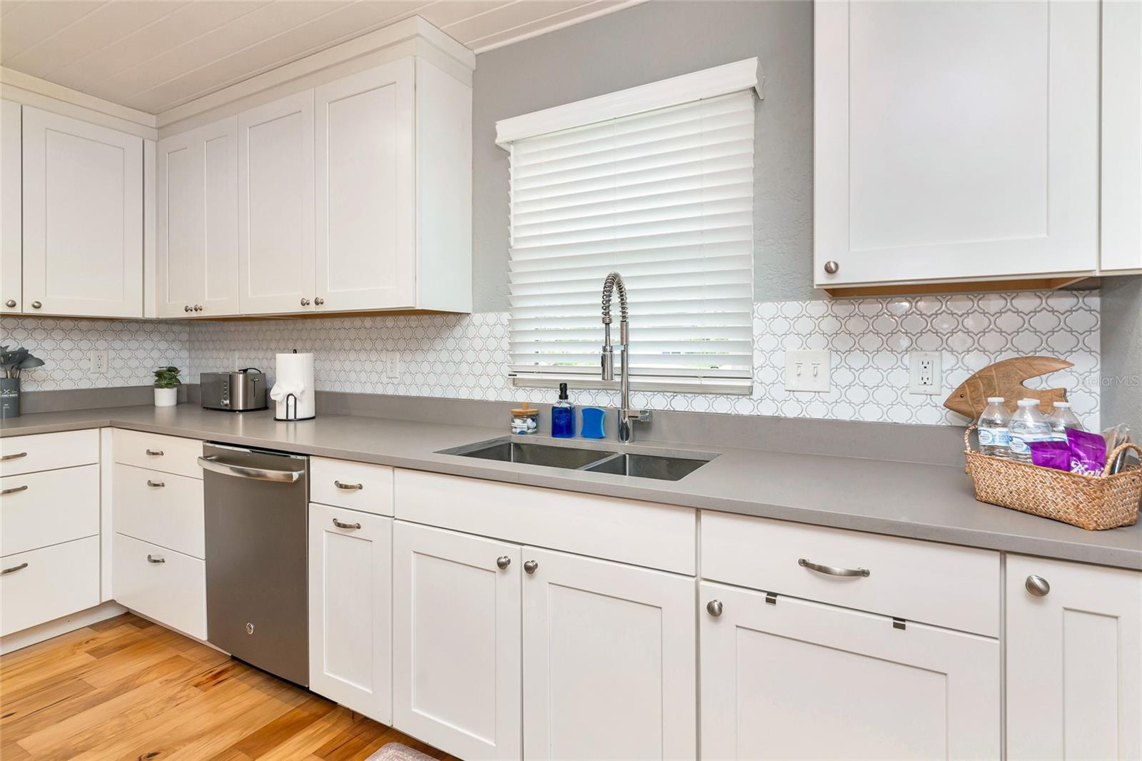 WOODPINE LAKE - Residential