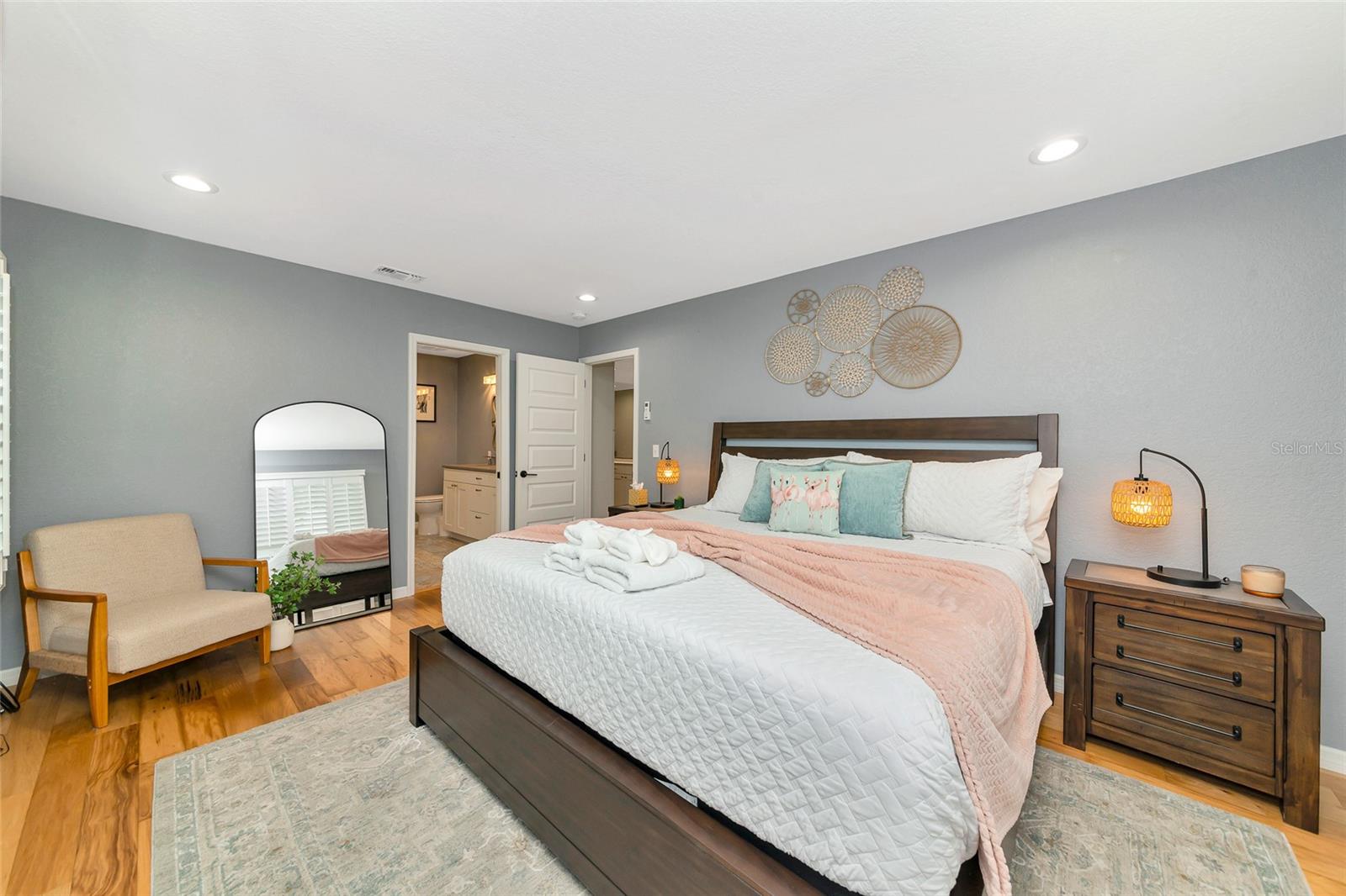 WOODPINE LAKE - Residential