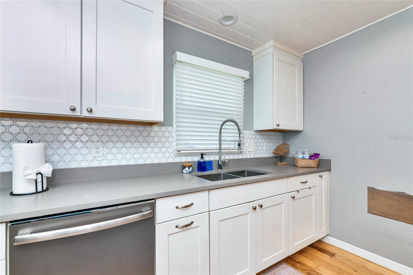 WOODPINE LAKE - Residential