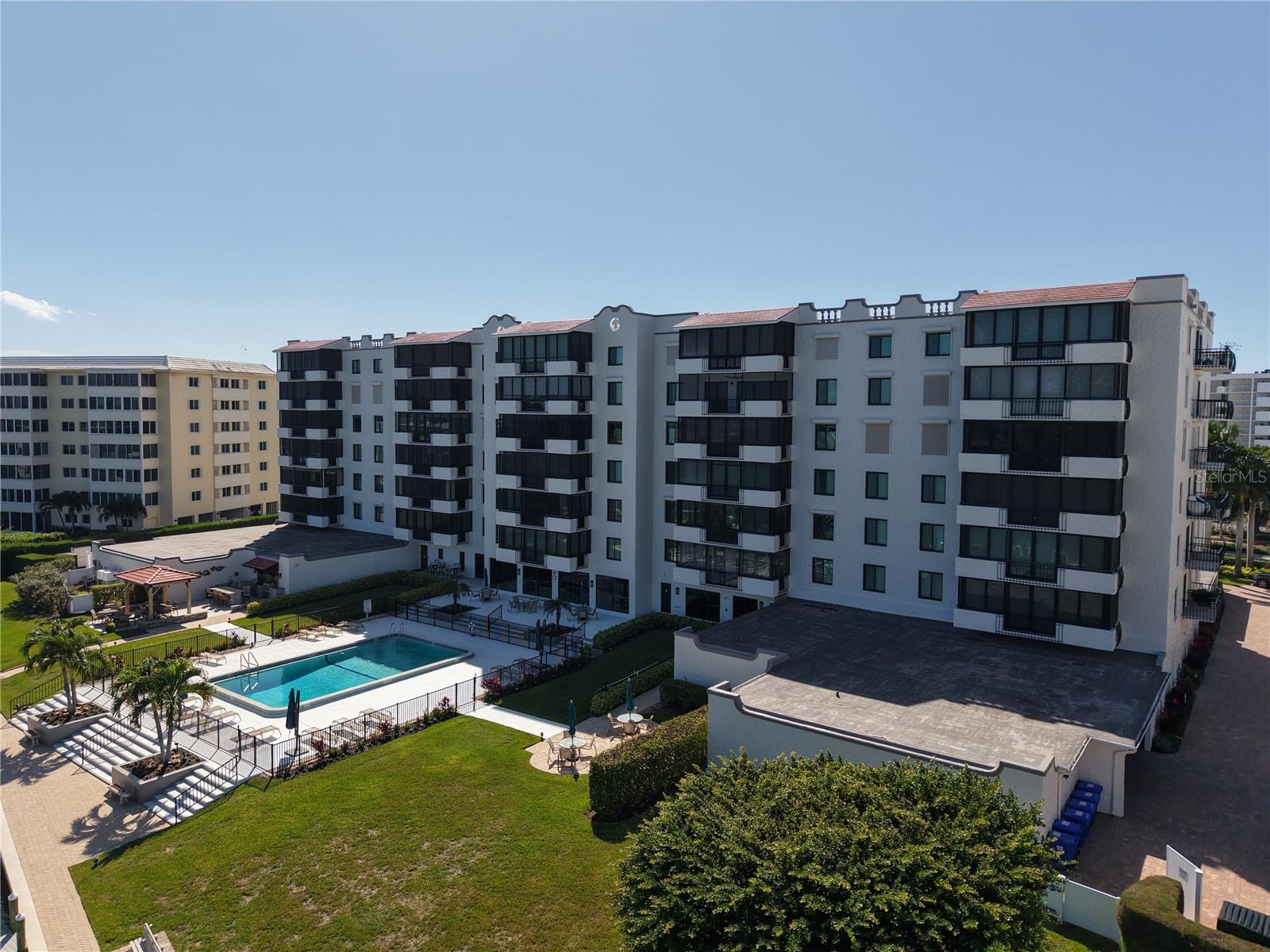 MADRID CLUB, THE - Residential