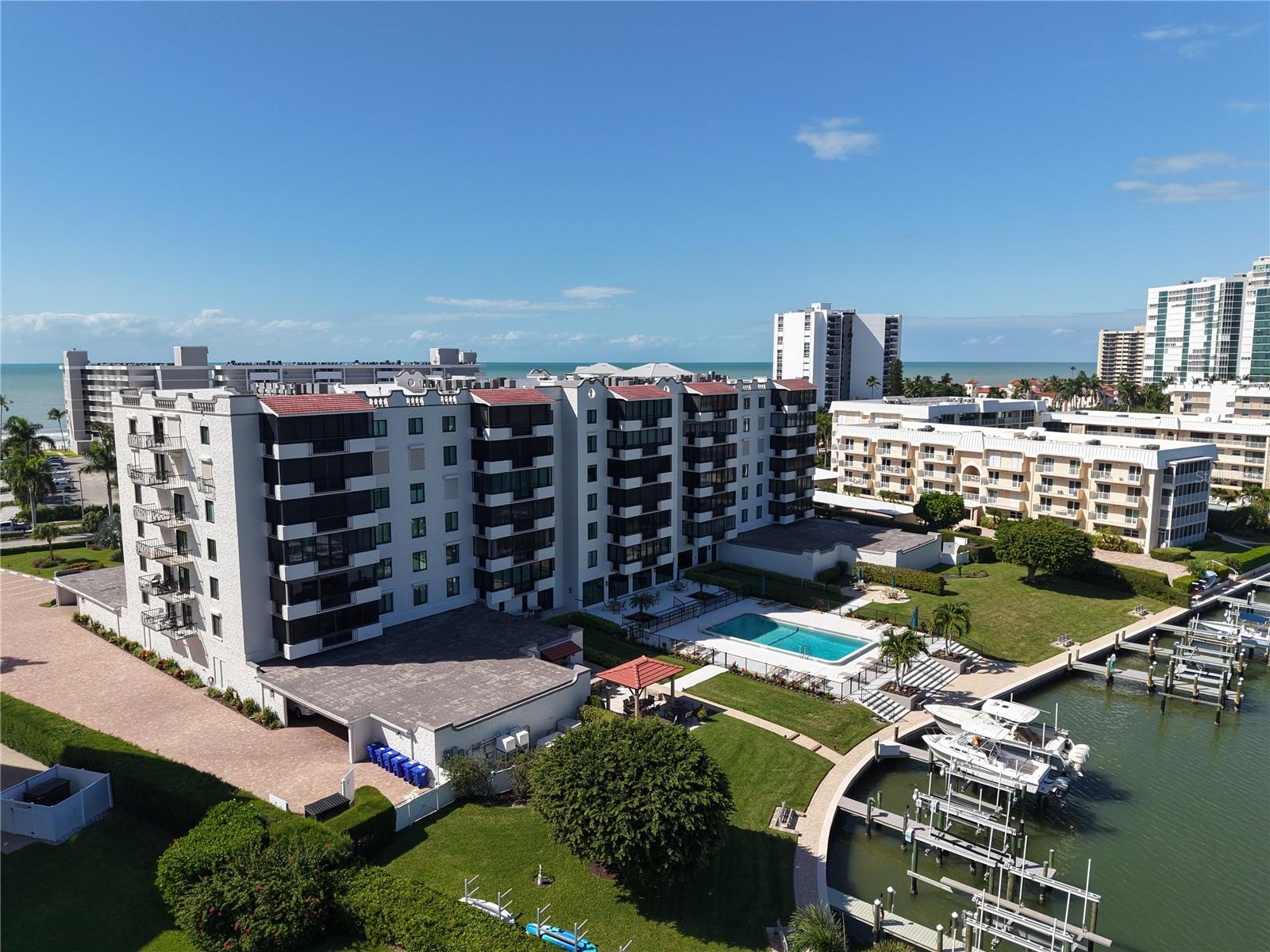 MADRID CLUB, THE - Residential