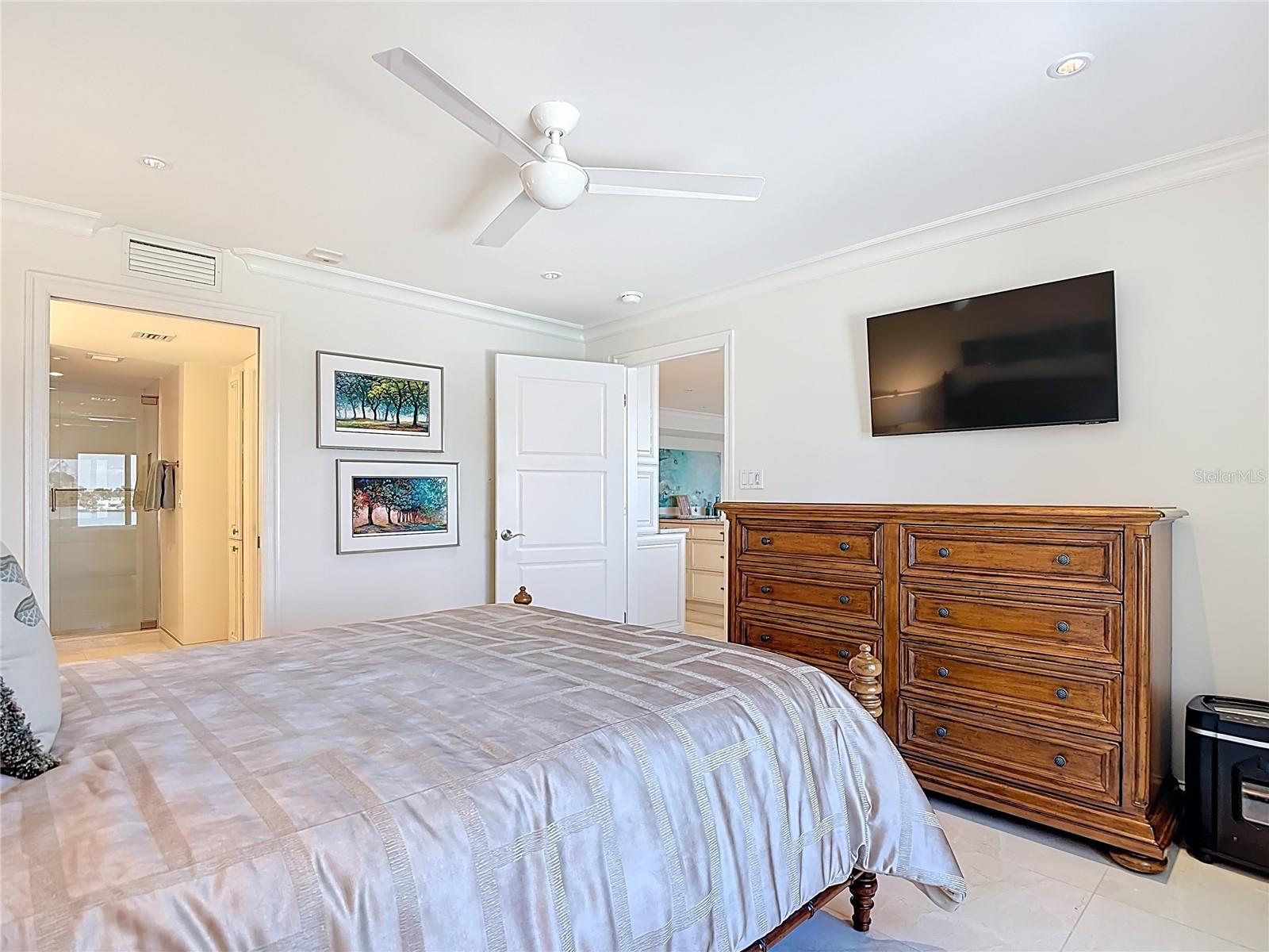 MADRID CLUB, THE - Residential