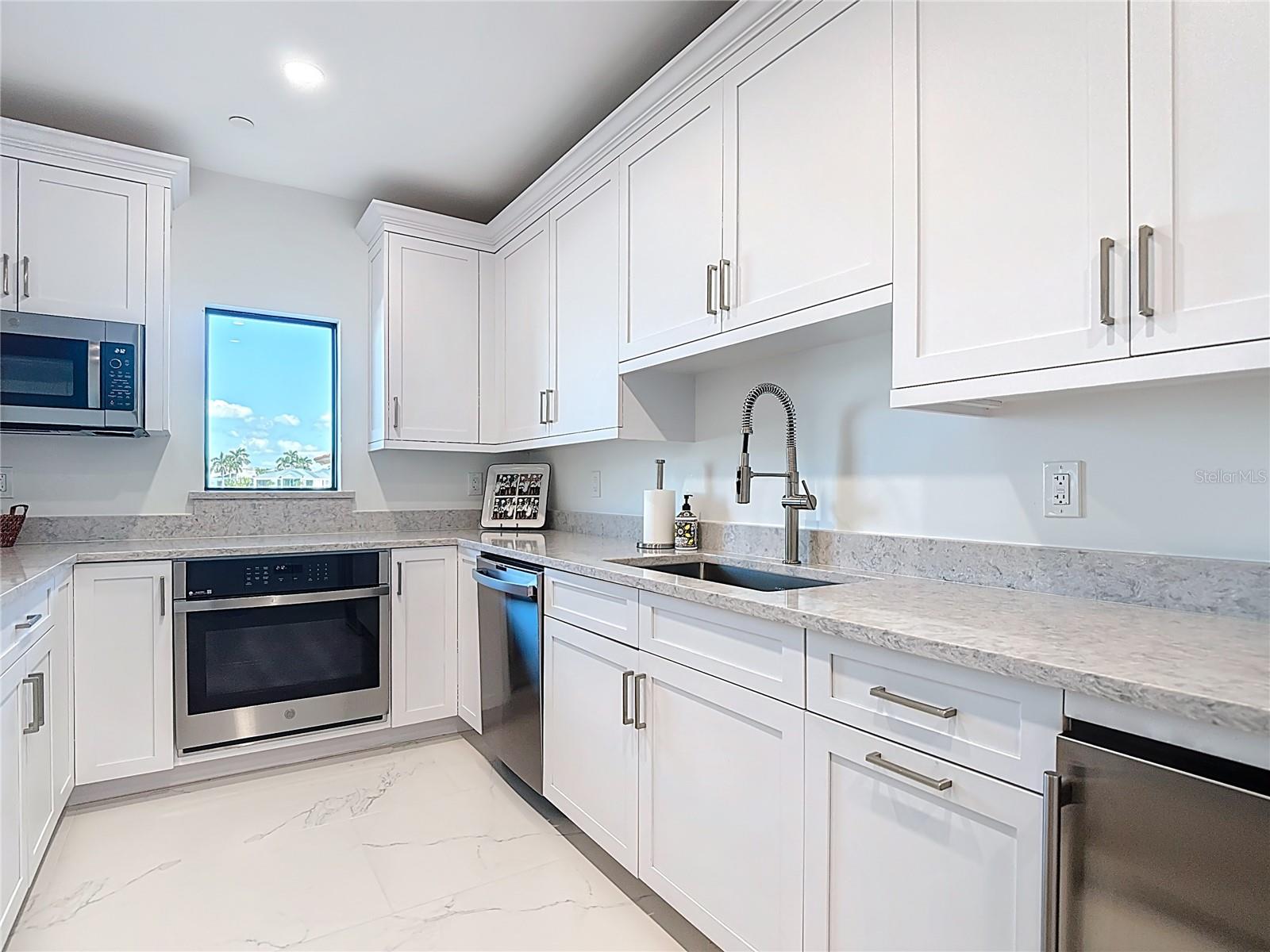 MADRID CLUB, THE - Residential