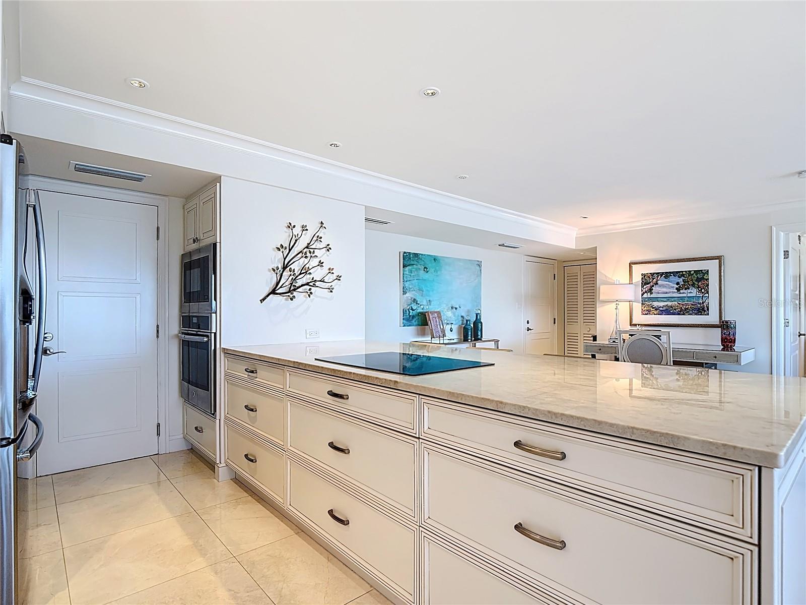 MADRID CLUB, THE - Residential