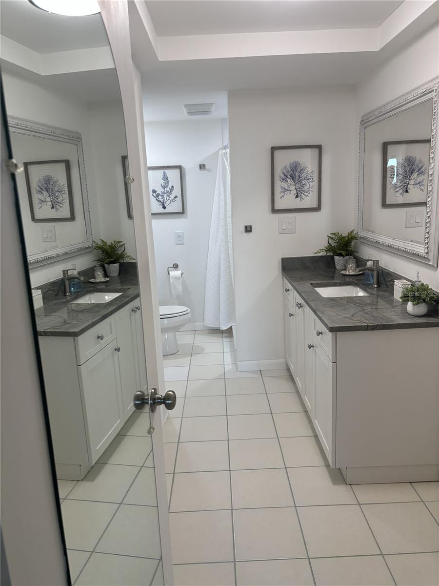 CONTINENTAL TOWERS INC CONDO - Residential Lease