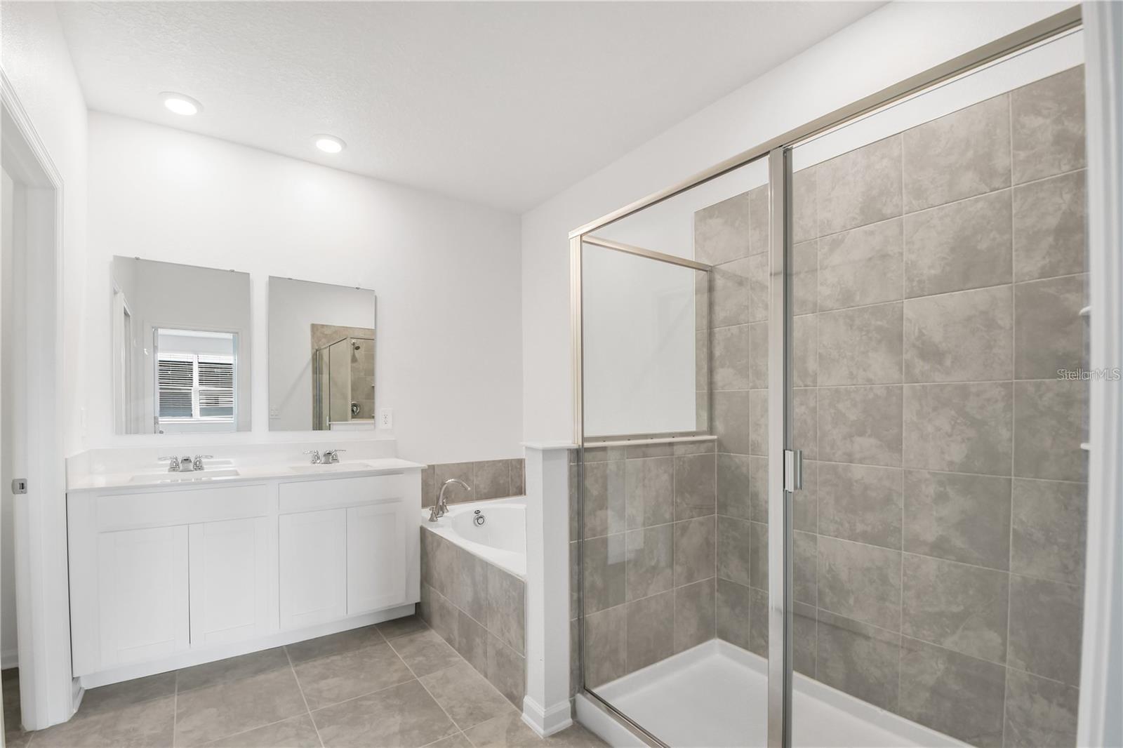 TRACT X - Residential Lease