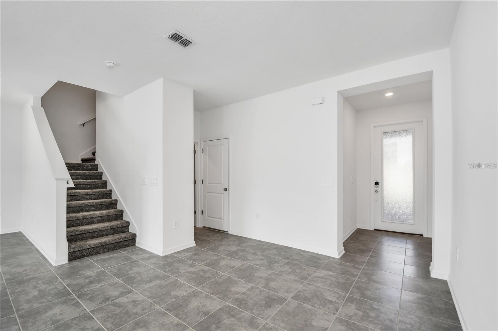 TRACT X - Residential Lease