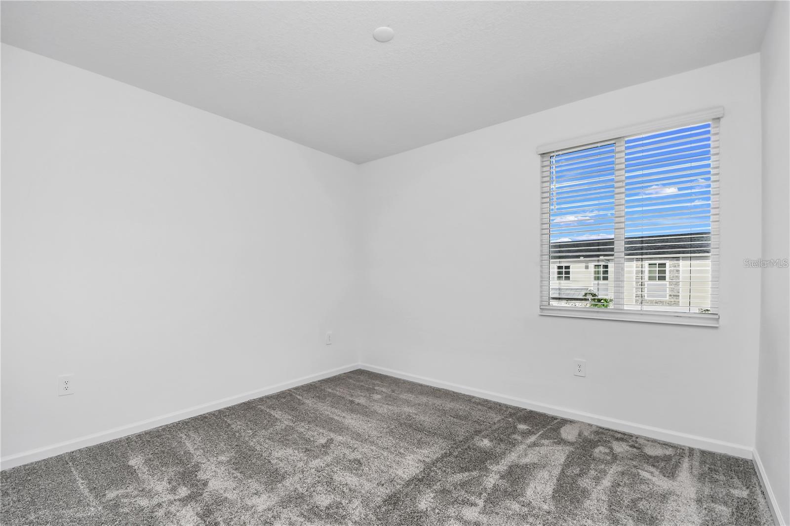 TRACT X - Residential Lease