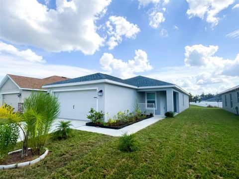 Photo of 35478 Bellington Boulevard, Zephyrhills, FL 33541 (MLS # TB8422140)