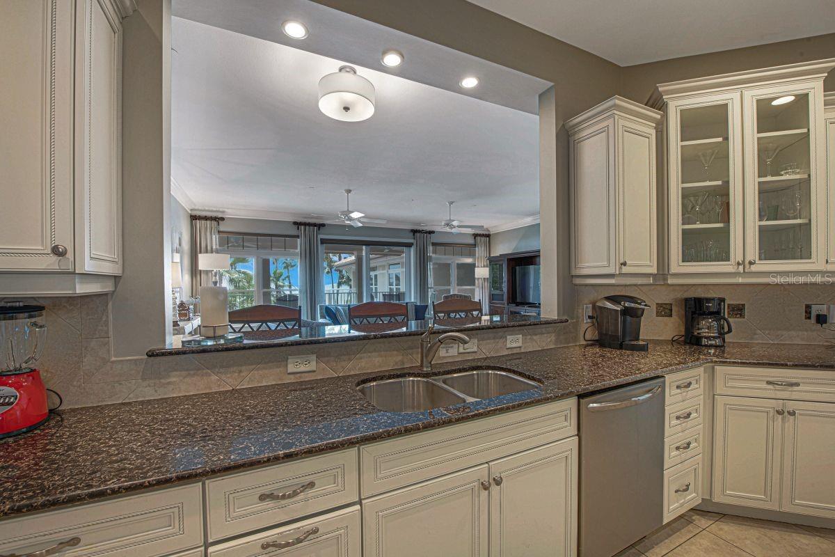 LPLAGE, A CONDO - Residential