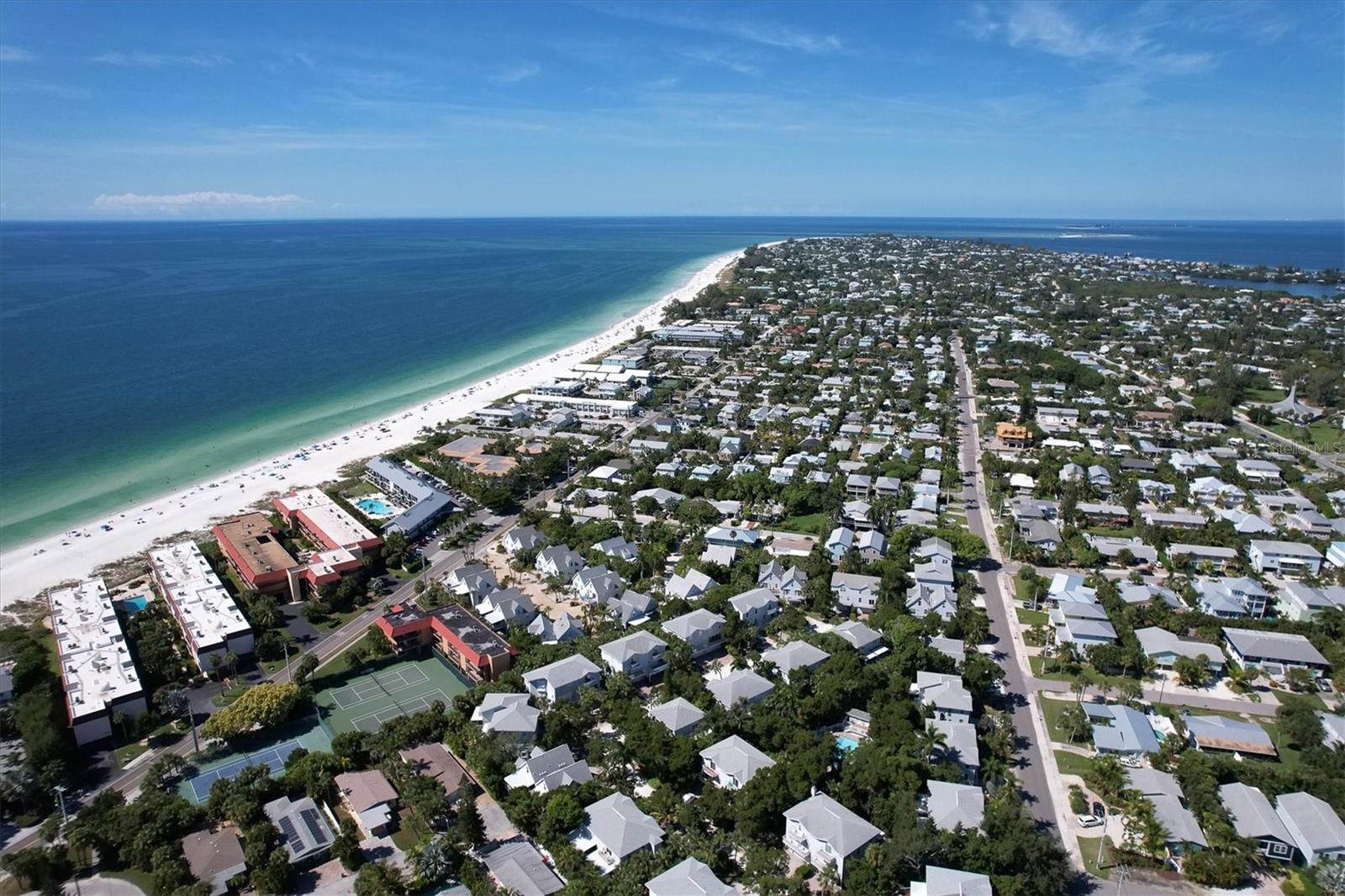 LPLAGE, A CONDO - Residential