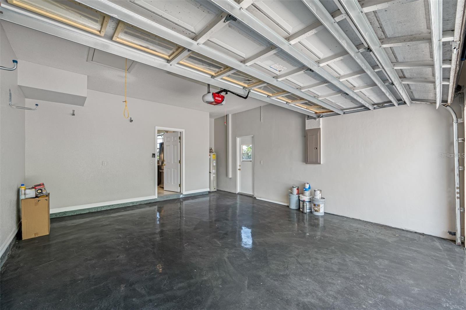 SWEET MAGNOLIA PLACE - Residential