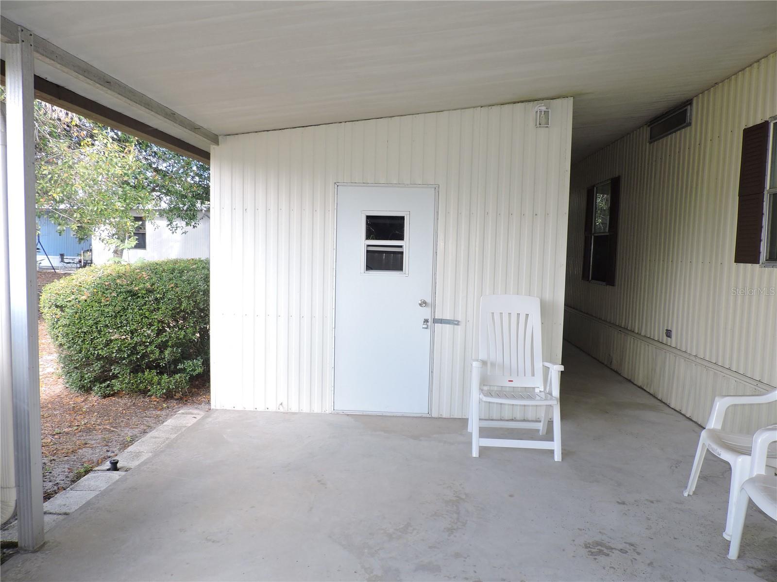 CALOOSA LAKE VILLAGE - Residential