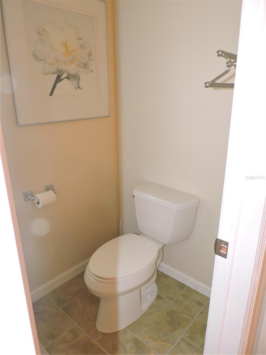 CALOOSA LAKE VILLAGE - Residential