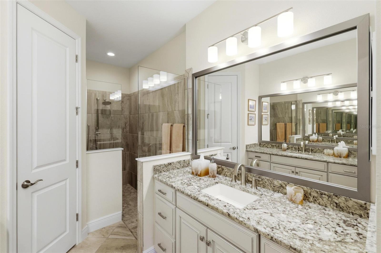 GRAND PALM PHASE 2B - Residential