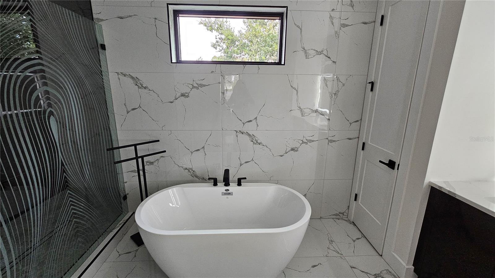 MARYLAND MANOR REV - Residential