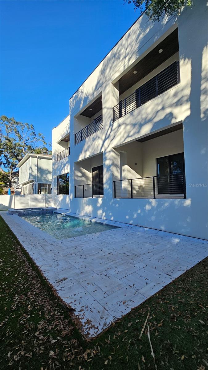 MARYLAND MANOR REV - Residential