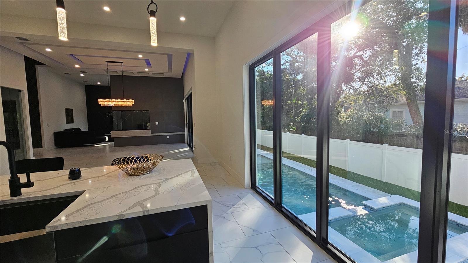 MARYLAND MANOR REV - Residential