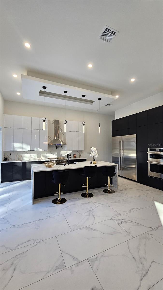 MARYLAND MANOR REV - Residential