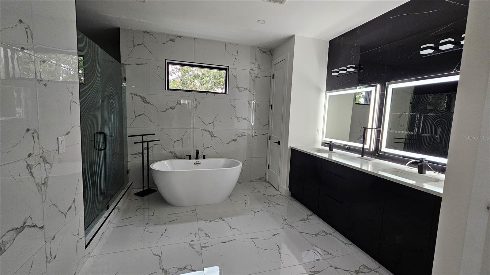 MARYLAND MANOR REV - Residential