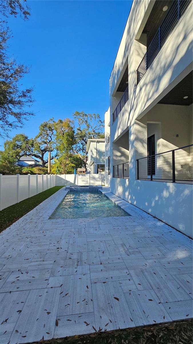 MARYLAND MANOR REV - Residential