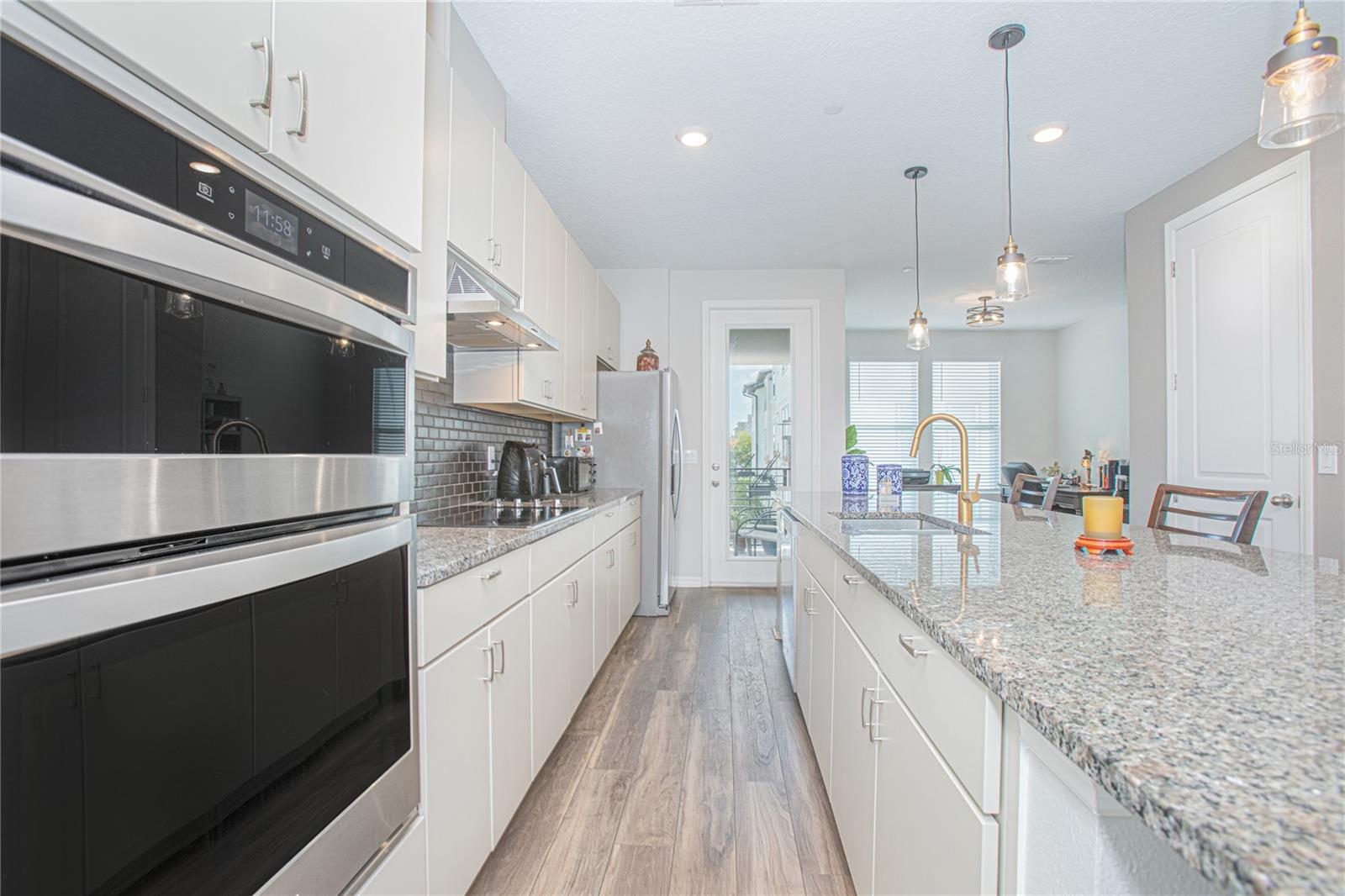 LAUREATE PARK - Residential