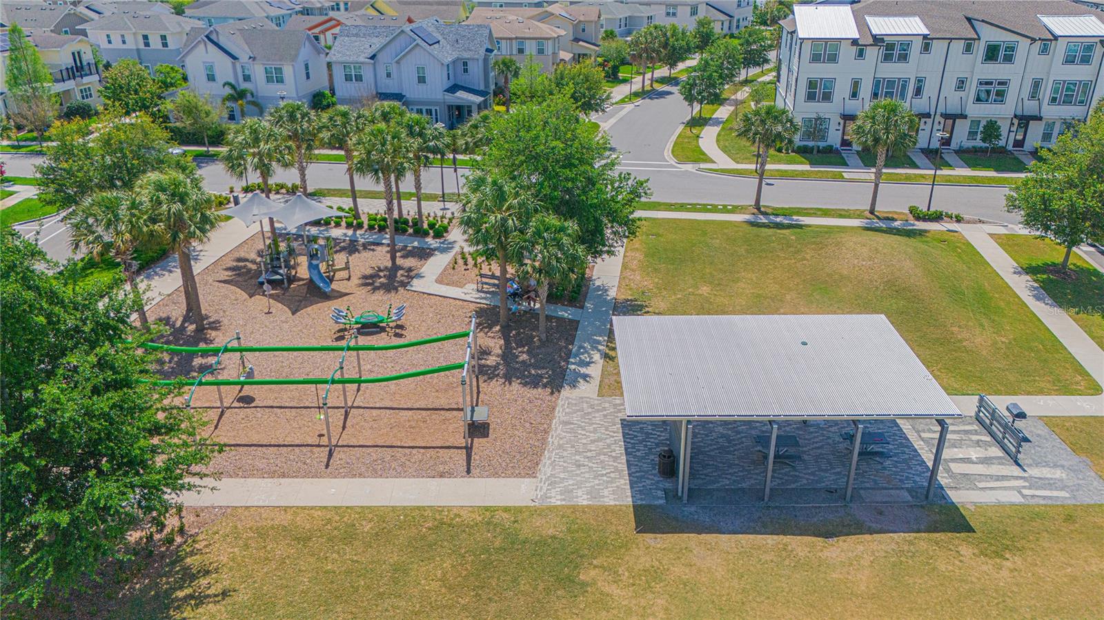 LAUREATE PARK - Residential