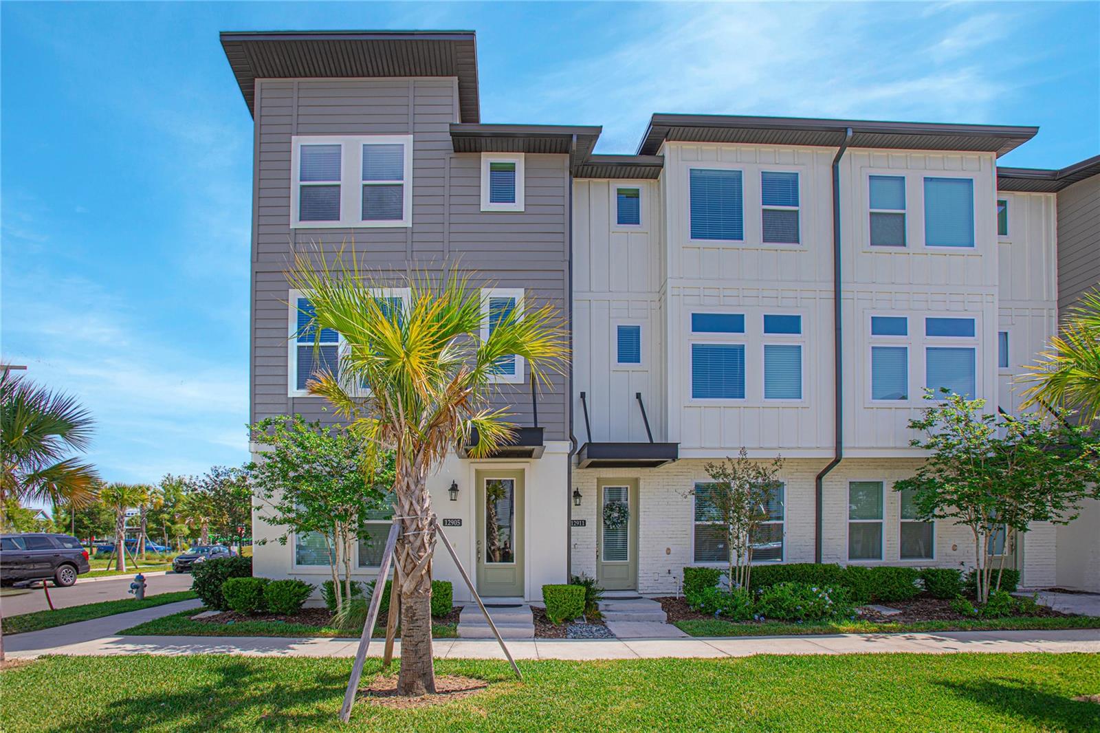 LAUREATE PARK - Residential