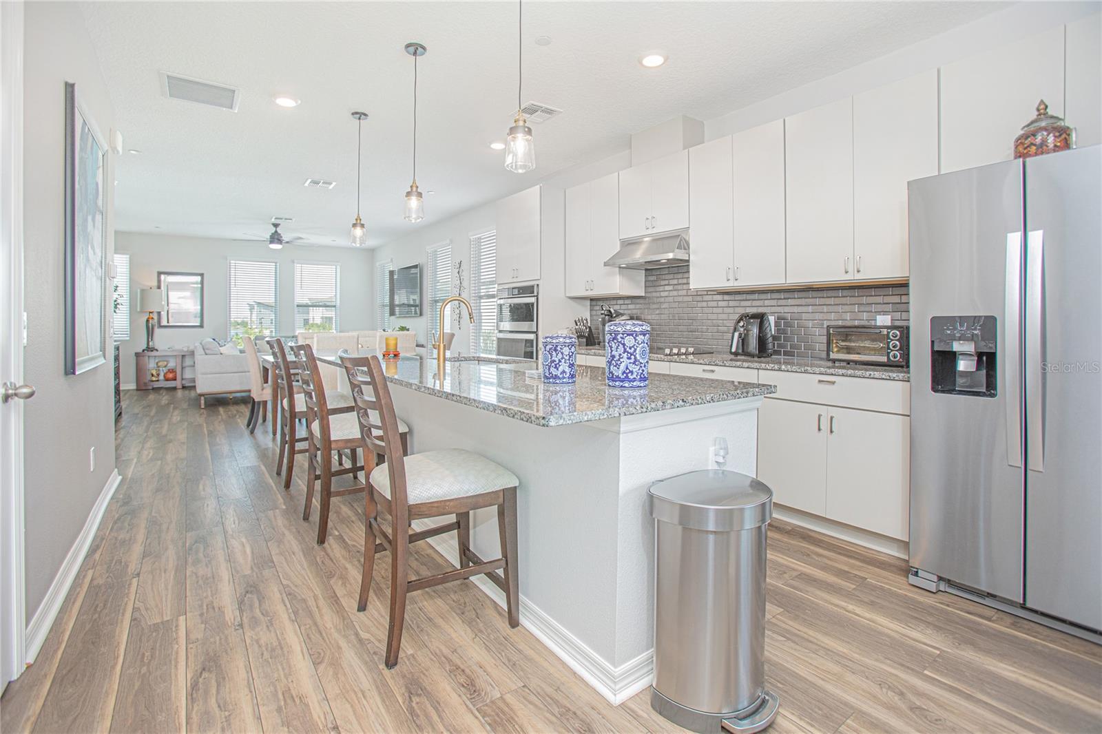 LAUREATE PARK - Residential