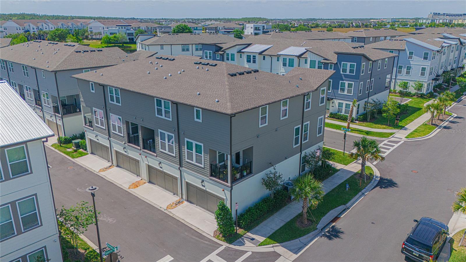 LAUREATE PARK - Residential