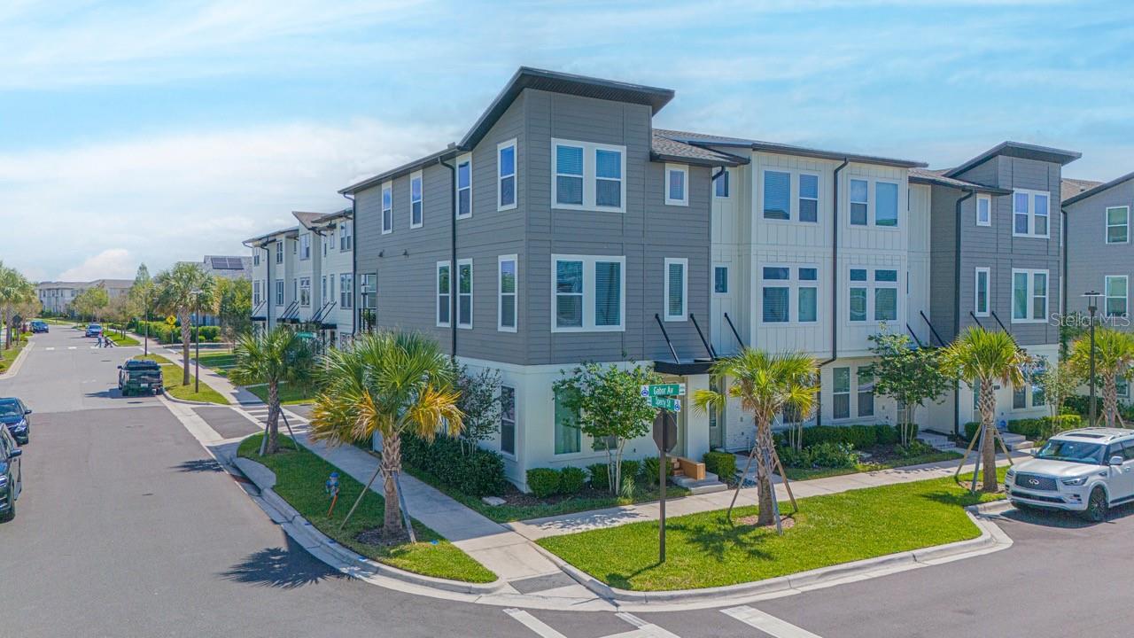 LAUREATE PARK - Residential