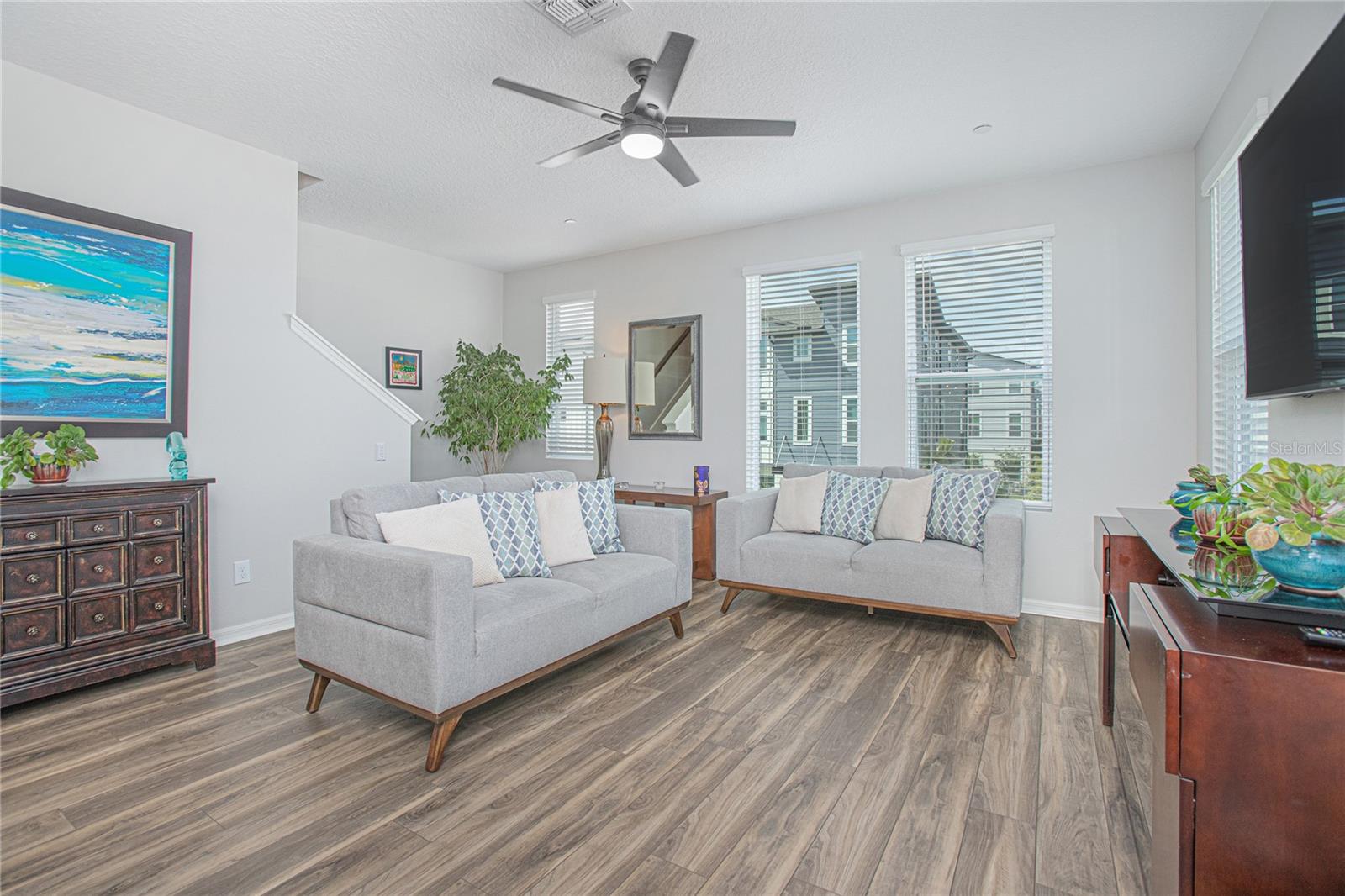 LAUREATE PARK - Residential