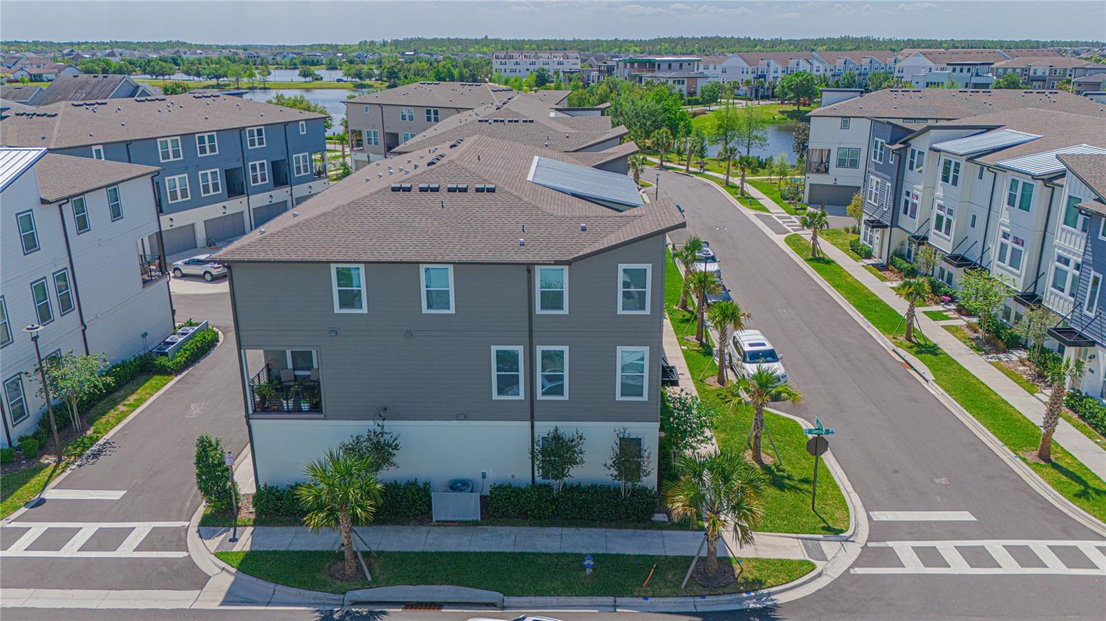 LAUREATE PARK - Residential