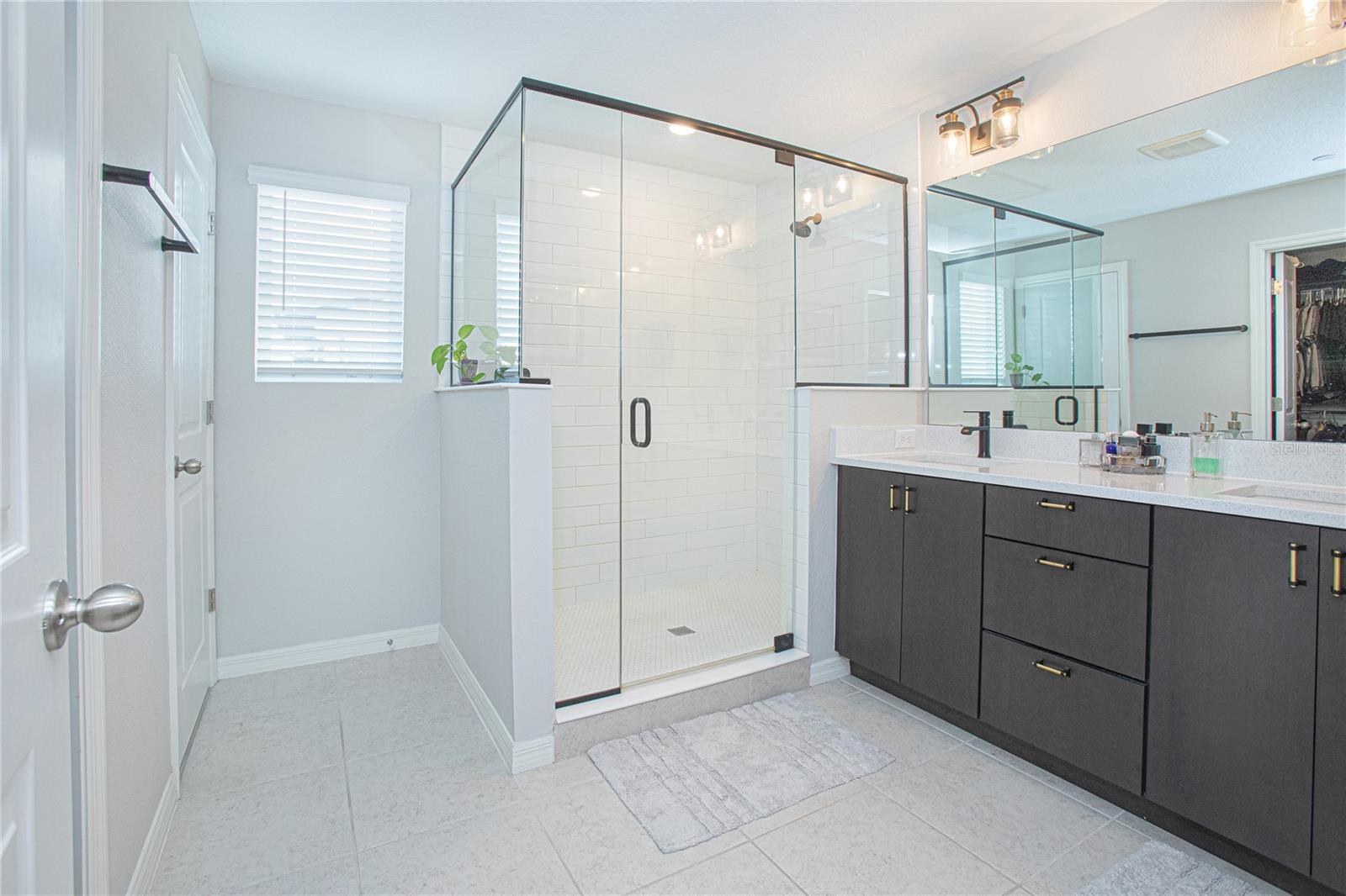 LAUREATE PARK - Residential