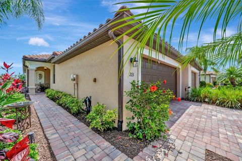213 BABBLING BROOK RUN BRADENTON FL 34212