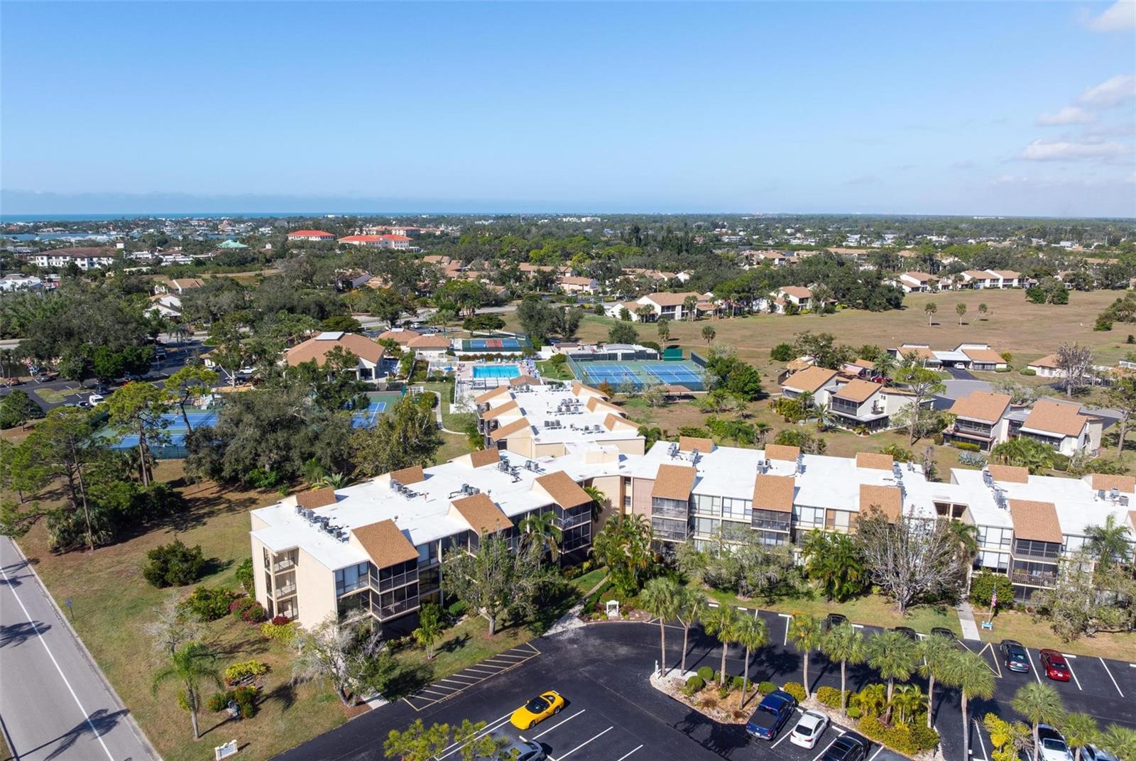 CARDINAL CONDO APTS - Residential