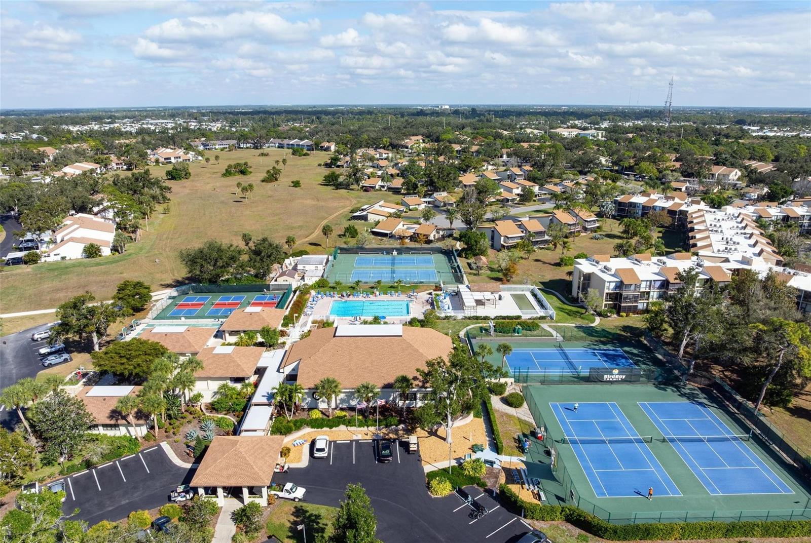 CARDINAL CONDO APTS - Residential