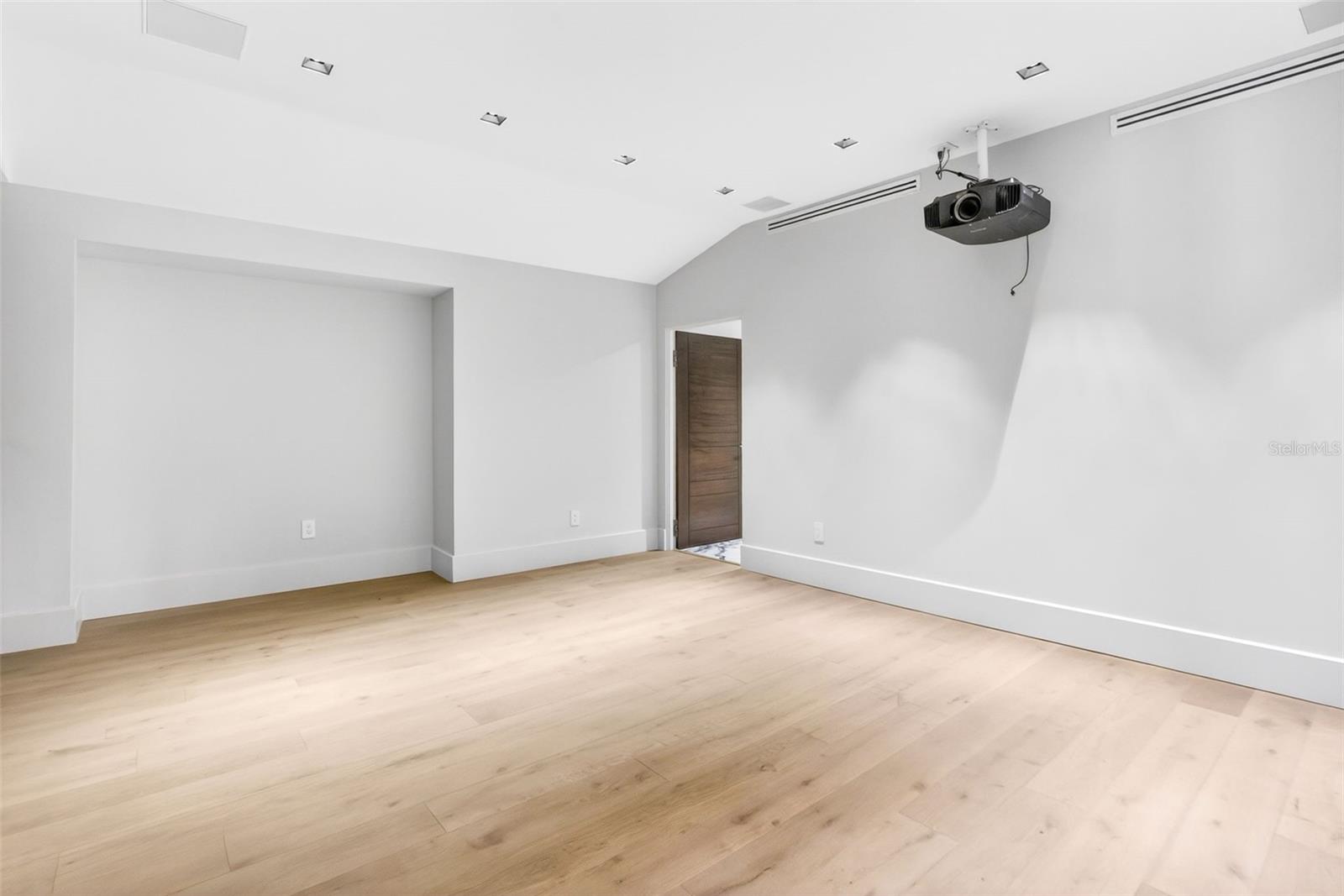 SNELL PARK ESTS - Residential