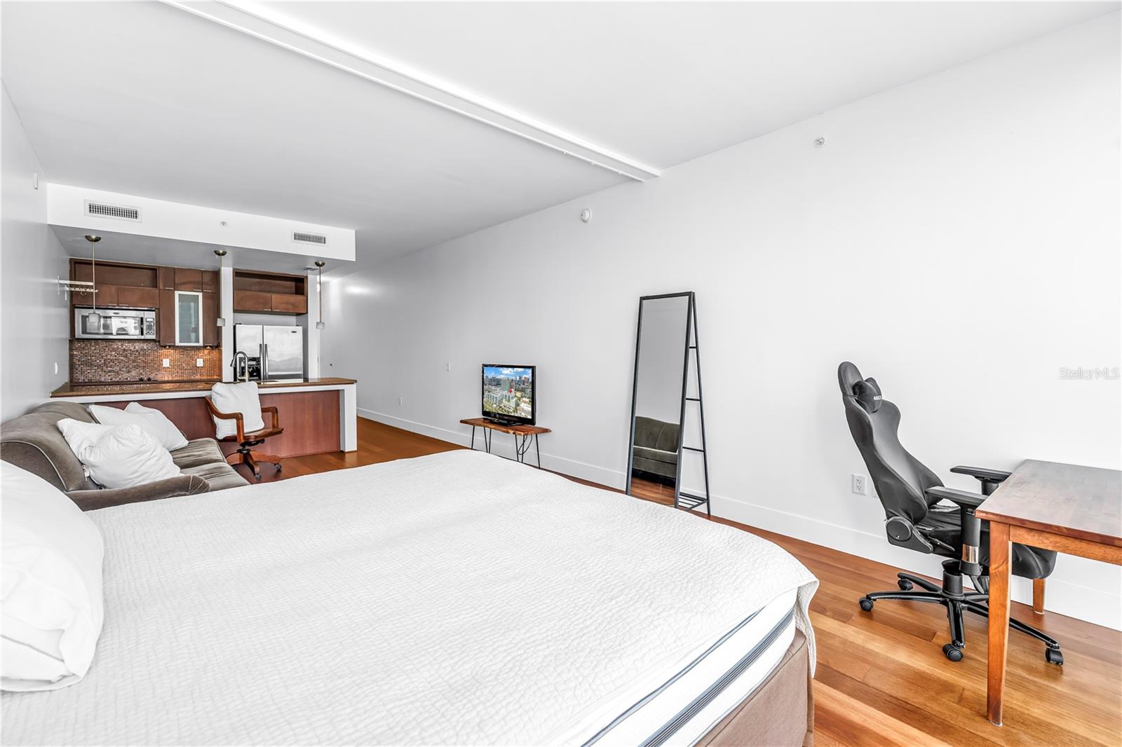 111 N 12TH STREET 1508